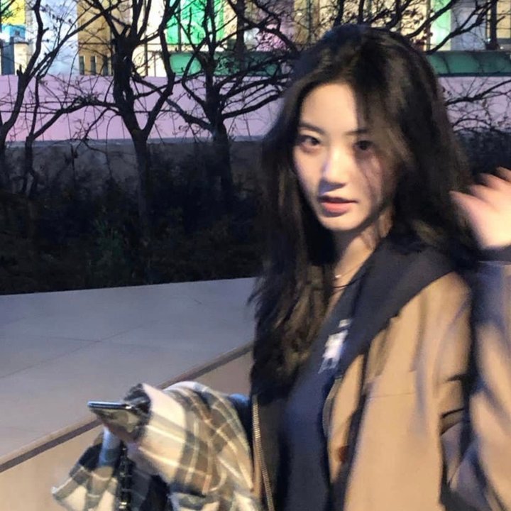 制霸娱乐圈，总裁被撩翻了